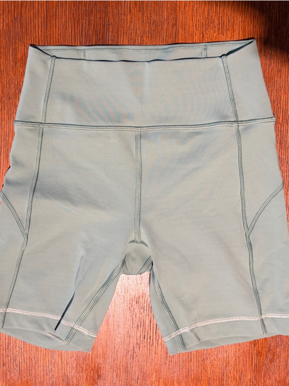 Lululemon High-Waist PerformanceShorts in Sage Green